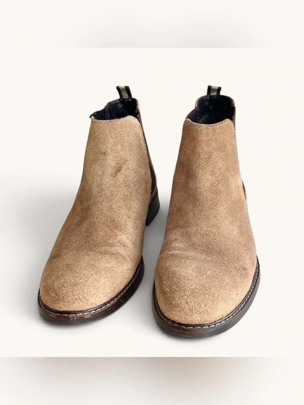 Franco Fortini Tan Suede Chelsea Boots Sleek Design